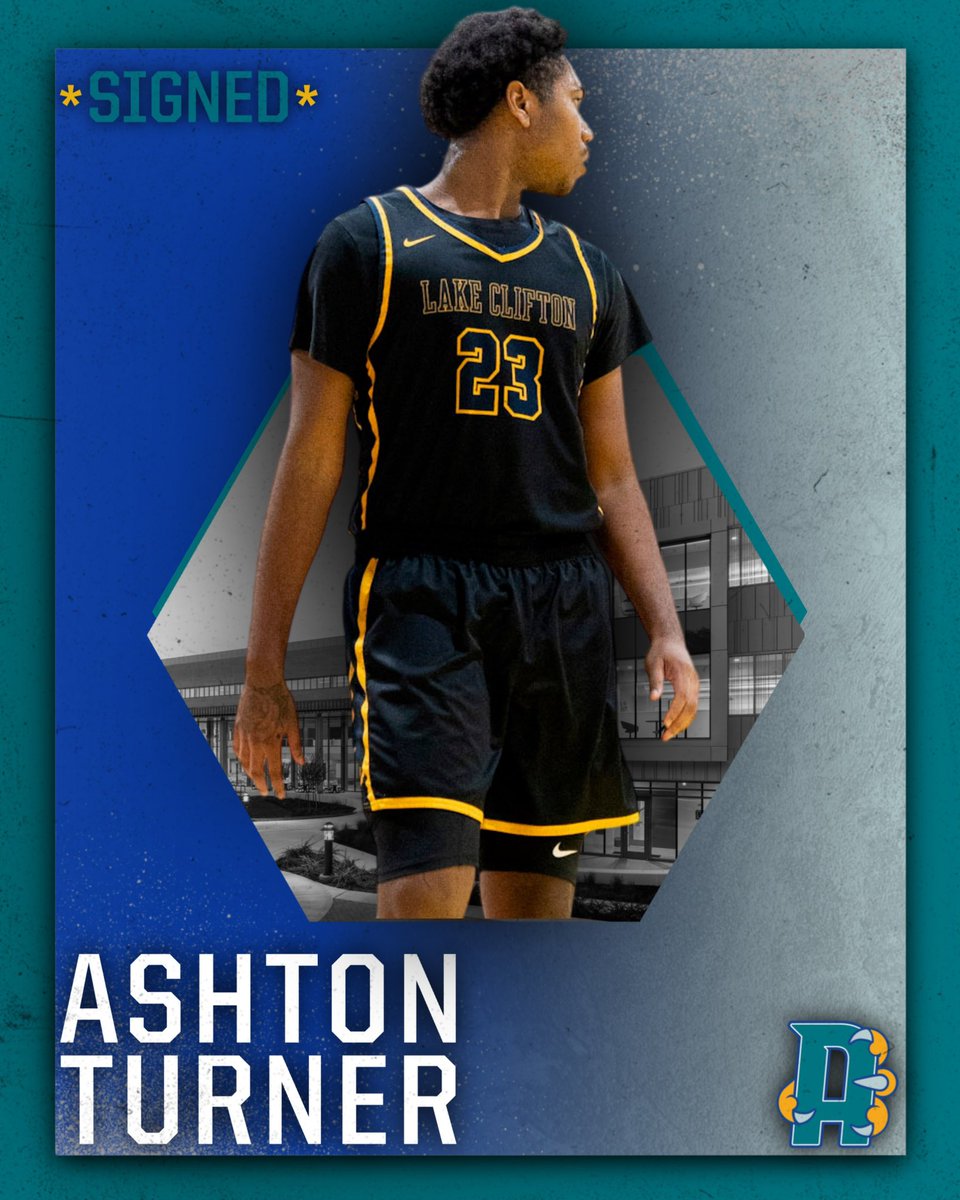 riverhawks_mbb's tweet photo. Welcome to the Riverhawk family, Ashton! #RiverhawkNation https://t.co/nQ2f4RYgXu