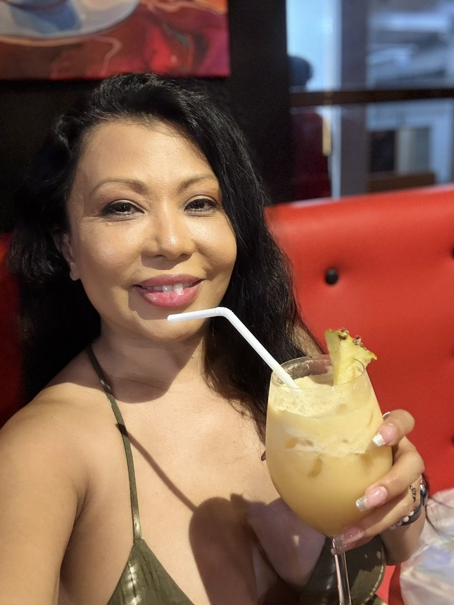 Krystal Davis - Asian MILF tweet media