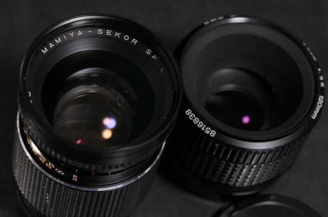 BarnackJh's tweet photo. 『MAMIYA-SEKOR SF C 145mm F4』
『PENTAX67 SOFT 120mm F3.5』
MAMIYA645用、PENTAX67用のSoftfocusレンズが揃った🙌🏻🔥
GFレンズの出来が良すぎて純正ばっか使ってるけどこうゆうのは別腹でござる☺️
#mamiya #mamiyasekor145mmsf #pentax67soft120mmf35 #softfocus #gfx https://t.co/gub2cDUBt8