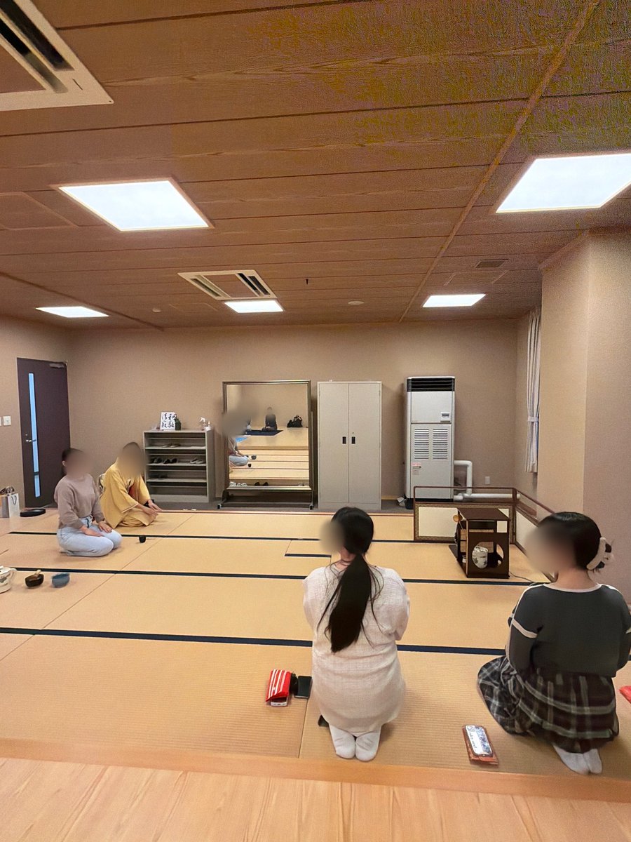 ashiwakiashi tweet media
