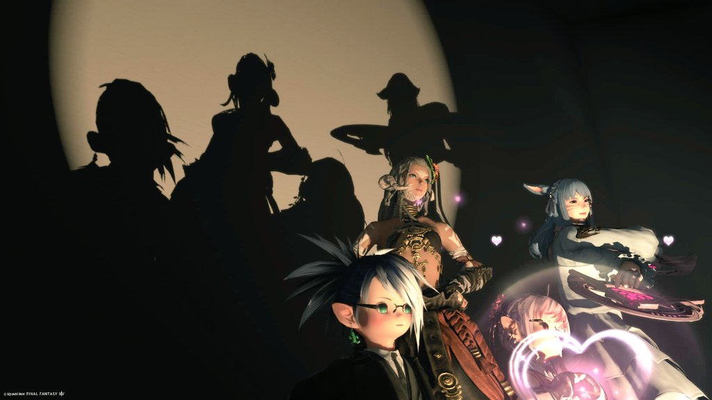 moreorange2127's tweet photo. メンフィスさんのお店にて
4人でぎゅうぎゅうなりながら撮りましたw

影が延びたり縮んだり広がったり狭まったり
少しの動きでシルエットが大きく動くのが
おもしろいですね💡☆˚｡⋆📸

影絵BAR「SHADOW MOON」
#shadowmoon_ff14 https://t.co/xOAaWR0H0x