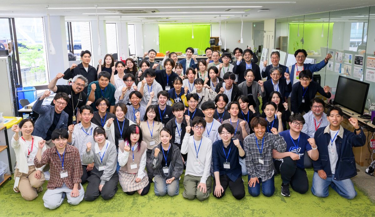ryukoku_nyushi's tweet photo. 先端理工学部・農学部の学生が挑む！

ソフトバンク・平和堂との「スマートライフ ハッカソン」が対面始動◎データ分析ツールや独自の仮説検証を学び、チームで活発にアイデアを磨き上げました👩‍💻✨

懇親会の唐揚げやスイーツで絆も深まり、次回へ向けて前進します。詳細はこちら👇 
https://t.co/nWQq6si0ON 

#龍谷大学 #スマートライフハッカソン