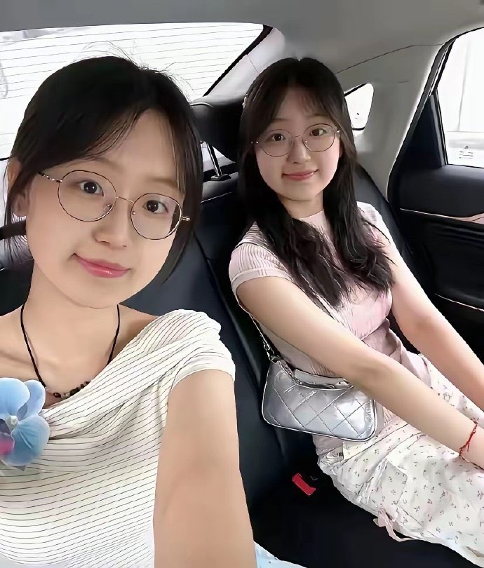 烁锦涵 tweet media