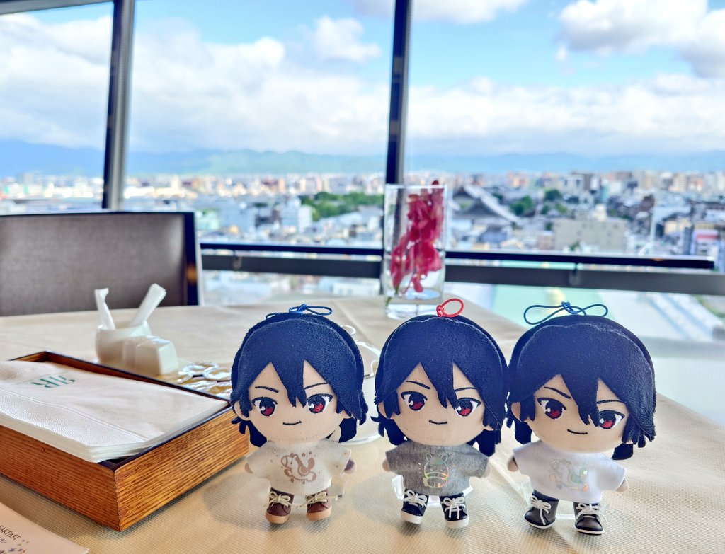マロン tweet media