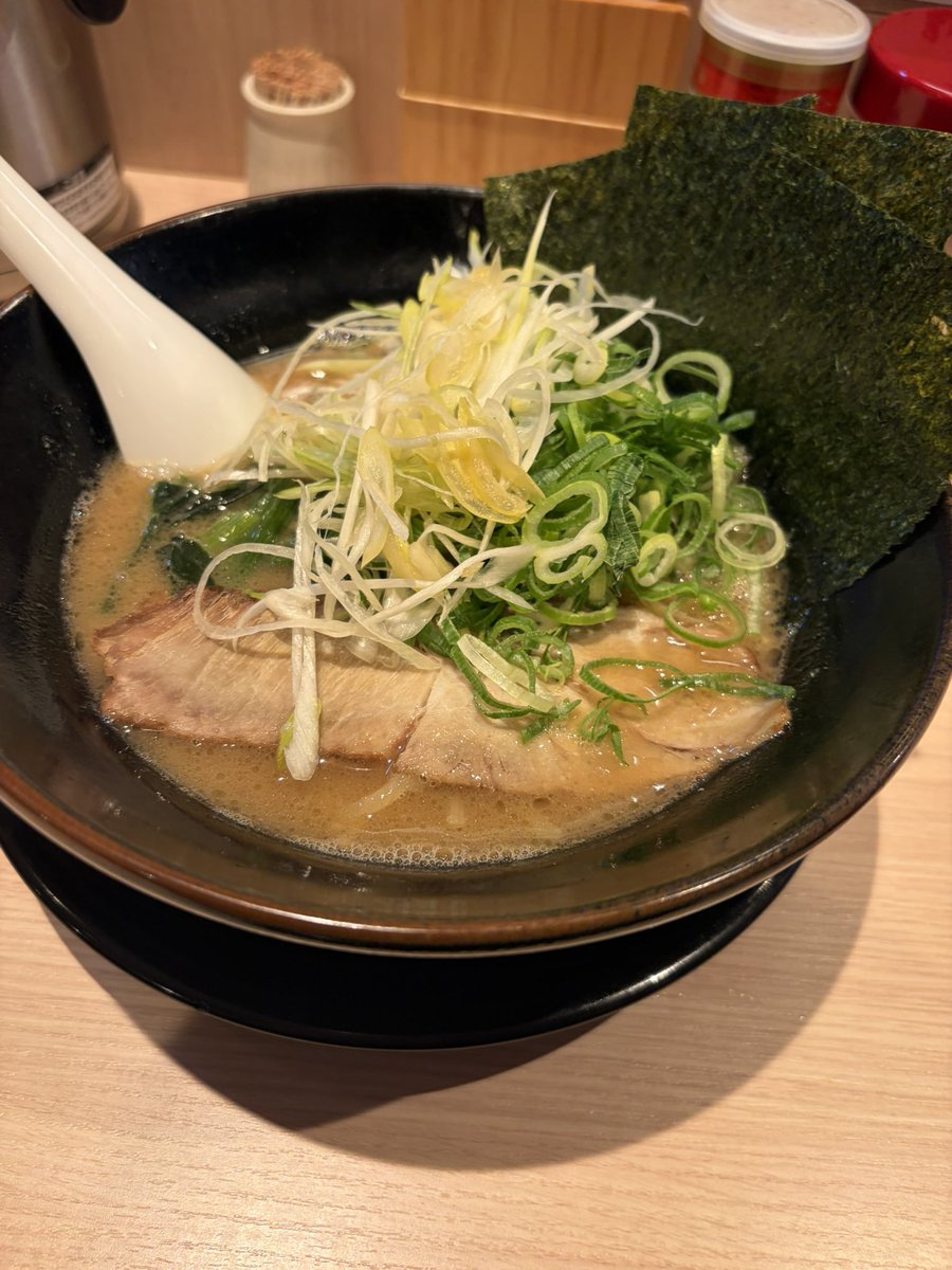 miyoshi0721's tweet photo. ラーメン食べたー！ https://t.co/PLO7onKJQW