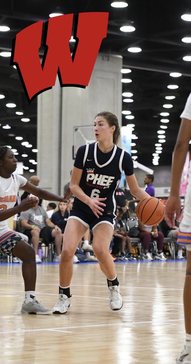bridgetfitz6's tweet photo. Excited to receive an offer from @BadgerWBB! Thank you @CoachPingeton for the opportunity. https://t.co/Ni07RWhKtq