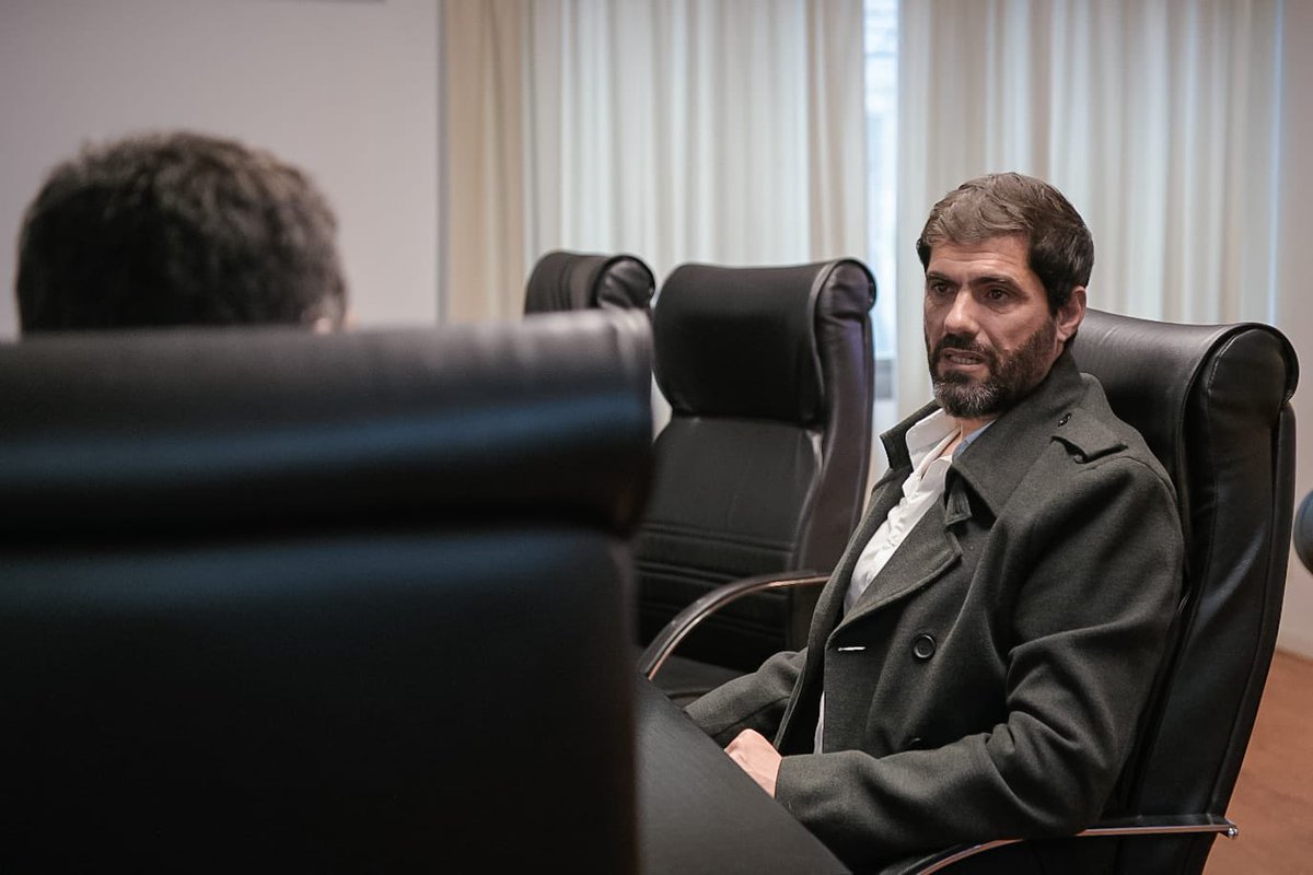 MartinMarinucci's tweet photo. Recibí en el Ministerio de Transporte de la Provincia de Buenos Aires al concejal de Carlos Tejedor, Lisandro Hernández.

Durante el encuentro nos comprometimos a trabajar de manera conjunta con el municipio para acercar al territorio los distintos programas de fortalecimiento en seguridad vial y concientización, con el objetivo de seguir cuidando a los vecinos y vecinas de Carlos Tejedor.

Además, avanzaremos en gestiones que permitan mejorar la conectividad del distrito, trabajando para que la comunidad pueda contar con un servicio de transporte de pasajeros que los vincule con la Ciudad de Buenos Aires.