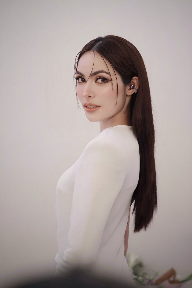 Izznoah1's tweet photo. The face card that is permanently on max level 

#CharlotteAustin #ชาล็อตออสติน https://t.co/C59lFgJ4sX
