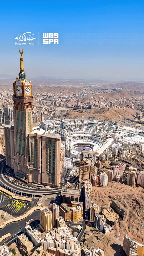 abue_abdallah's tweet photo. 🕋إن الصور والمشاهد التي تصلنا من الحرم الشريف تبعث الفرح والسرور في قلوبنا ، وتعكس بكل جلاء مستوى الرعاية والاهتمام الرفيع الذي توليه المملكة العربية السعودية لخدمة الحرمين الشريفين تحت القيادة الحكيمة لصاحب السمو الملكي الأمير : محمد بن سلمان بن عبدالعزيز آل سعود حفظهم الله 🇸🇦 https://t.co/Bb5rmpedhW