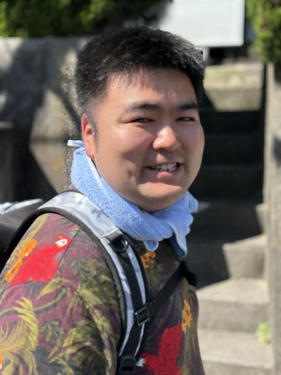 srmaeda's tweet photo. 静は片道10km 歩いて通勤しています https://t.co/JJJVj1b6QE