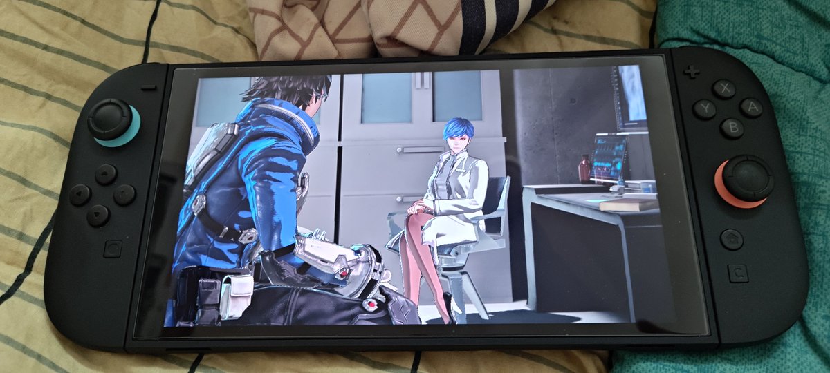 ian052503's tweet photo. Been playing a lot of Astral chain on switch 2 recently. https://t.co/UPi6aUcJc9