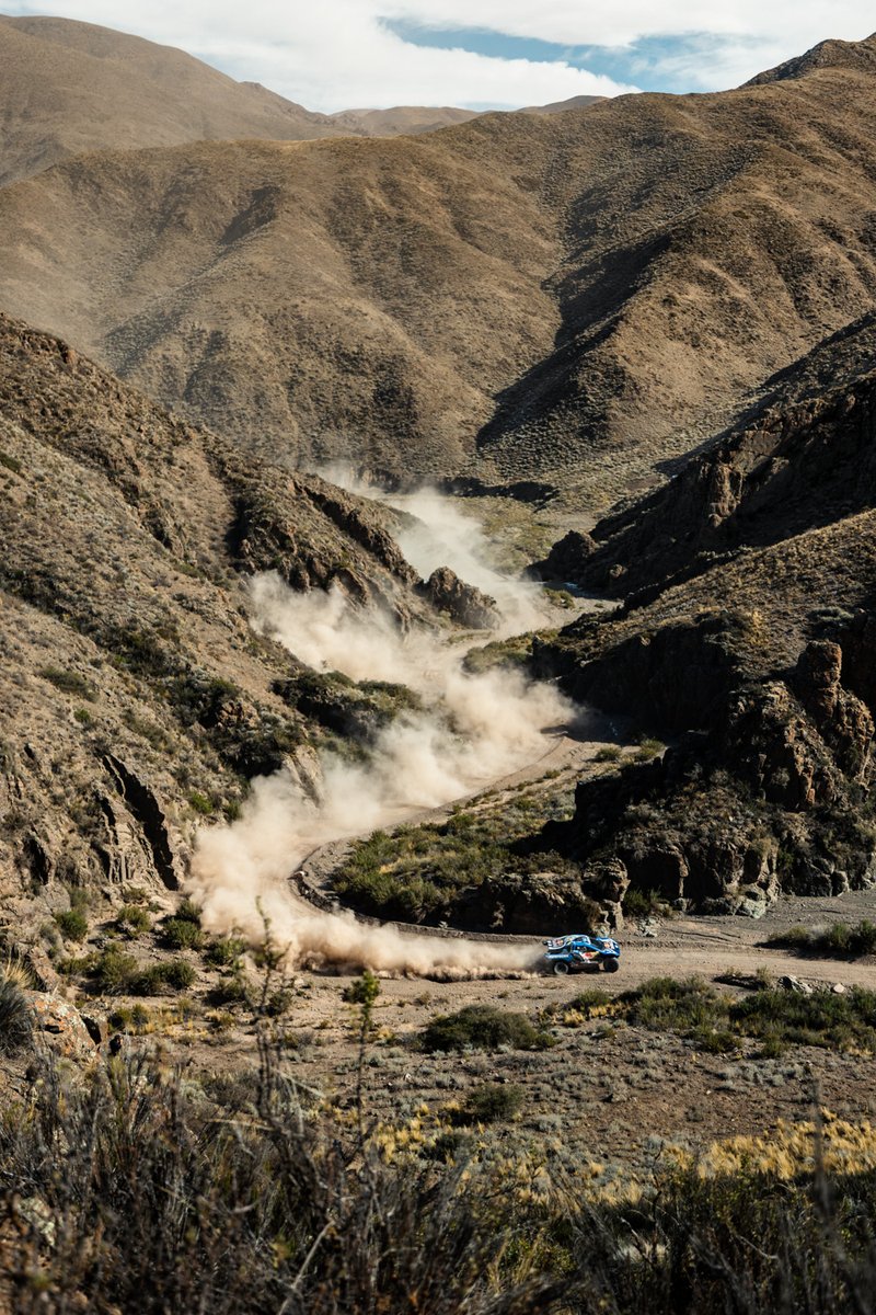 OfficialW2RC's tweet photo. A painting? You tell me. 🫣

#W2RC #DesafioRuta40 #FIA #FIM https://t.co/ICQCVQVRG2