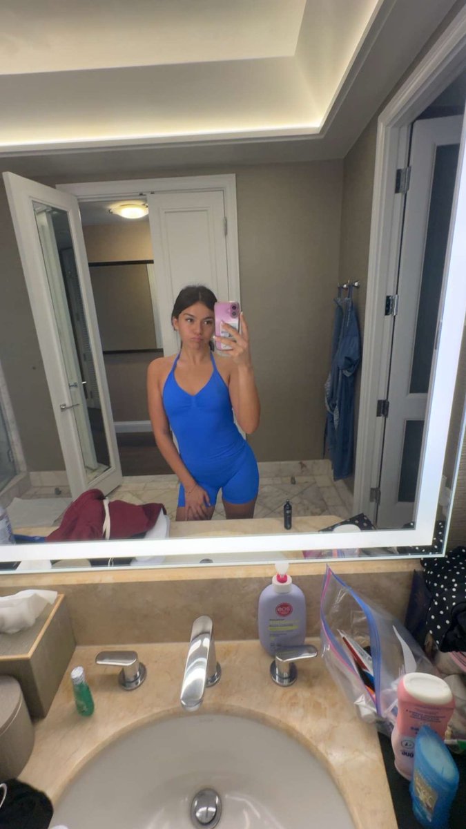 allforstacy's tweet photo. Imagine thinking you could speak to me for free… Never going to happen simp 🤣 Approach properly betas https://t.co/EVqdHrJDiT