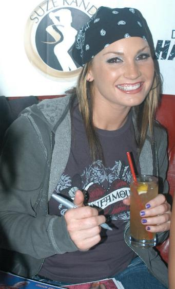 flowertfans's tweet photo. Flower [📸PSK 2006:] Porn Star Karaoke beautiful 😍 @flowertucci https://t.co/B4pRmptsFN