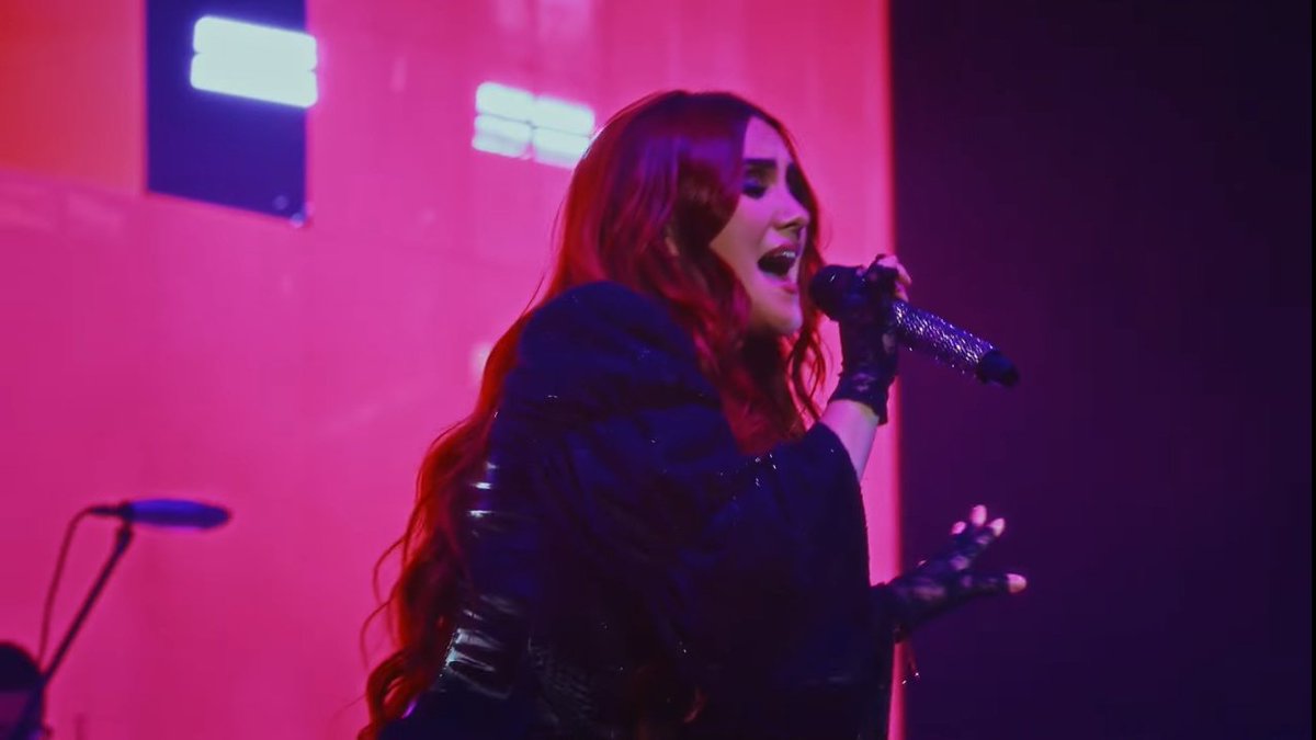RBD24HorasArg's tweet photo. Un himno que en su voz suena aún mejor @DulceMaria @Belanova #RosaPastel ¡Ya disponible! 🌷🎂

https://t.co/tU9opE73Ei https://t.co/Xyt5Ds0561
