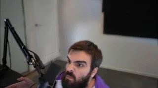 DarkViperAU's tweet photo. Little story: There was a time on my subreddit when a guy started posting pictures of “Mini-Mattos.” He would take every new picture I posted and edit it to make me shorter for absolutely no reason. https://t.co/XFdBijulcG
