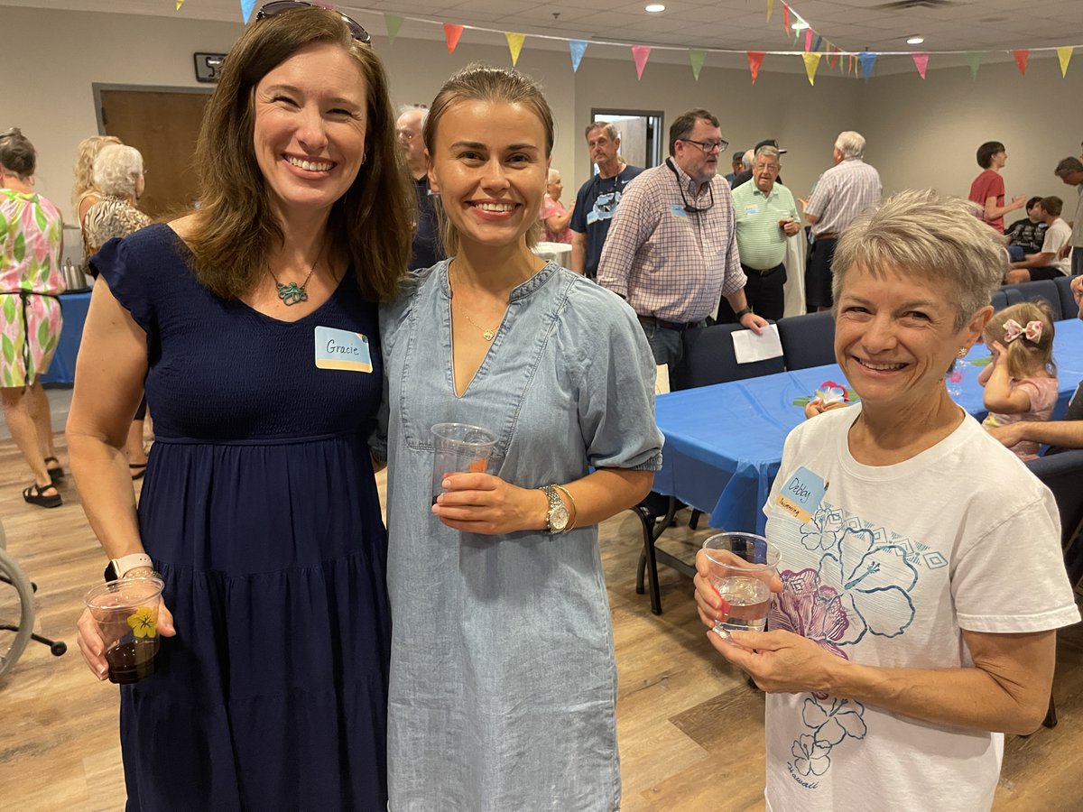ChurchSaviorJB's tweet photo. Flashback Friday to last year's BBQ & Dessert Showdown!
Stacy won Best BBQ. Corrie won Best Dessert. 🏆
This year, with so many great entries, we're splitting the competitions into TWO events:
🌴 BBQ Cookoff • May 30
🇺🇸 Dessert Contest • June 27
Learn more and sign up to attend or compete:
https://t.co/Mc6DJy6ze2
#Church-Savior #Anglican #JaxBeach