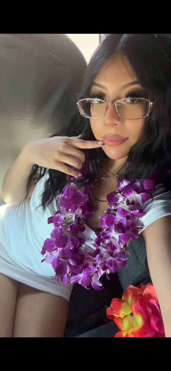 turntaddict's tweet photo. chat i js graduated https://t.co/0vYgvjdSax