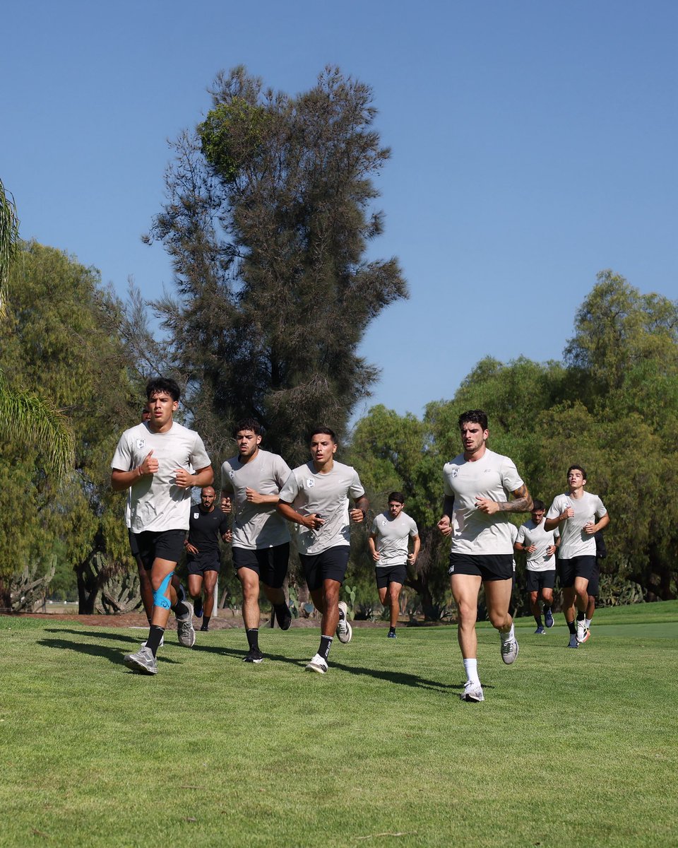 Club_Queretaro's tweet photo. Morning run. ☀️🏃‍♂️ https://t.co/9eo54Xayqt