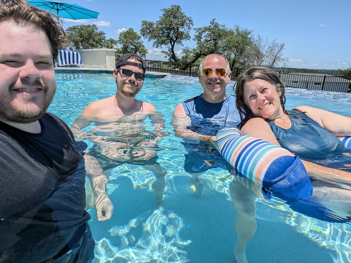 DevonMSkinner's tweet photo. Got to enjoy some time in the new pool at our family home this last weekend! I may be a bit crispy now... 🥓 https://t.co/47h4BTTO19