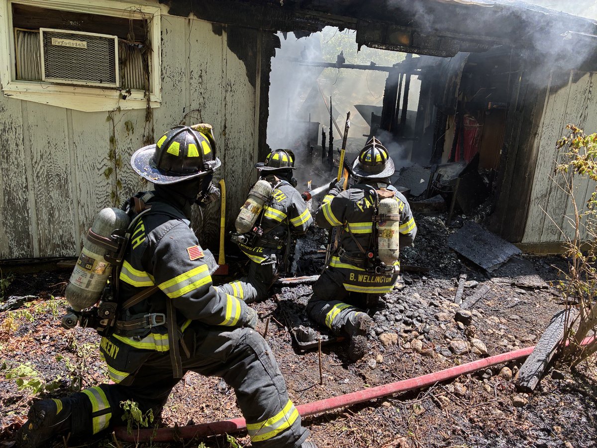 FalmouthFireMA's tweet photo. FFRD personnel alongside  other jurisdictions assisted with a house fire this morning in #Mashpee. Thankfully there were no injuries. Strong work by all! More info on Mashpee Fire Facebook. https://t.co/mmO0Uq1gow
