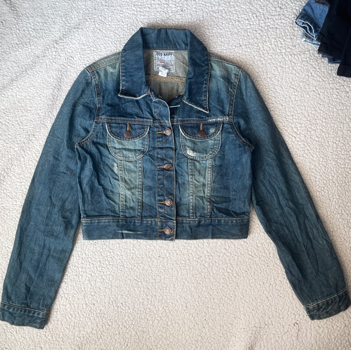 2Az_shop's tweet photo. เสื้อแจ็คเก็ตยีนส์ old navy 

Size: อก36 ยาว 16

Price: 220.-

#เสื้อผ้ามือสอง #ส่งต่อเสื้อผ้ามือ2 #ส่งต่อเสื้อผ้ามือสอง #ส่งต่อเสื้อผ้า #vghbkk #stylistshop #ส่งต่อuniqlo #ส่งต่อhm #เสื้อแจ็คเก็ตยีนส์ #แจ็คเก็ตยีนส์ #ส่งต่อoldnavy https://t.co/0fziI8zNVK