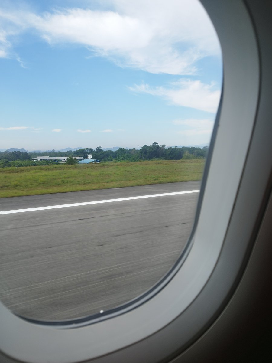 on7hego's tweet photo. Safely landing
#homesweethome
#hometown https://t.co/PEVfXuVzLR