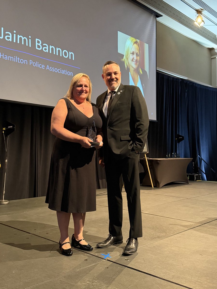 AssociationDrp's tweet photo. Congratulations to @HPAHamilton President Jaimi Bannon on winning the John Walker Memorial Award at the @PoliceAssocON Presidents Dinner and Awards Gala.

A true leader and trailblazer. Not only as a leader for women in policing but for members across the Province and Country..

On behalf of @AssociationDrp, congratulations and a such a worthy achievement!