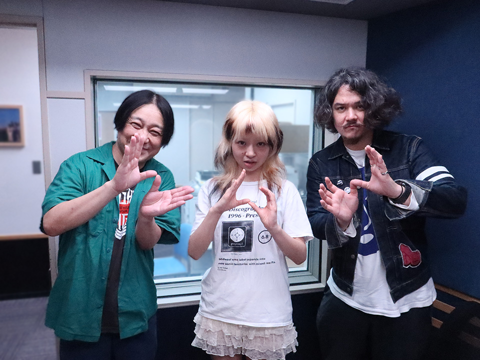 InterFM897's tweet photo. ⏰今日午後3時〜
⭐️ #永野 と #ミッキー の #ライブバズ ⭐️
@LIVEBUZZ897

今回の特集は、第68回グラミー賞で最優秀新人賞を受賞した新世代の歌姫 #OliviaDean ！！

さらにゲストにライブバズフェス出演の @n__feni お迎え🔥

#ん・フェニ
#interfm
#radiko 📻
https://t.co/tc1xoeMVX4 https://t.co/5J0yC53NnI