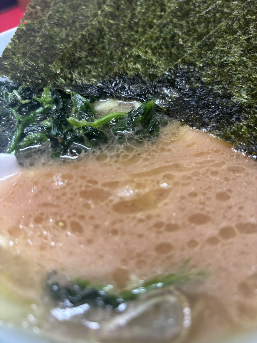 末広家(公式)横浜ラーメン tweet media
