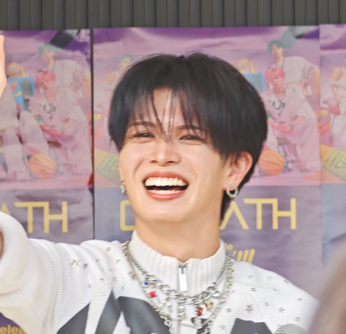 ウササコ tweet media