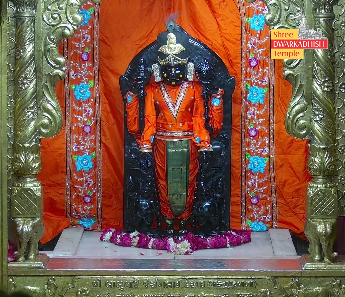 Shri Dwarkadhish Mandir tweet media