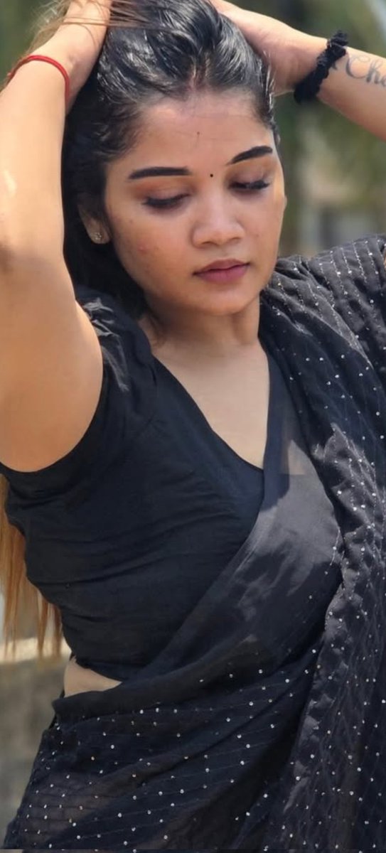 LajeeVijay's tweet photo. 🥵🔥 https://t.co/bU3WvN22a6