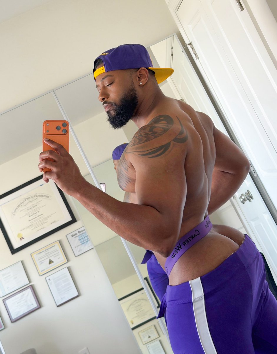 SirCarter🤴🏽 tweet media