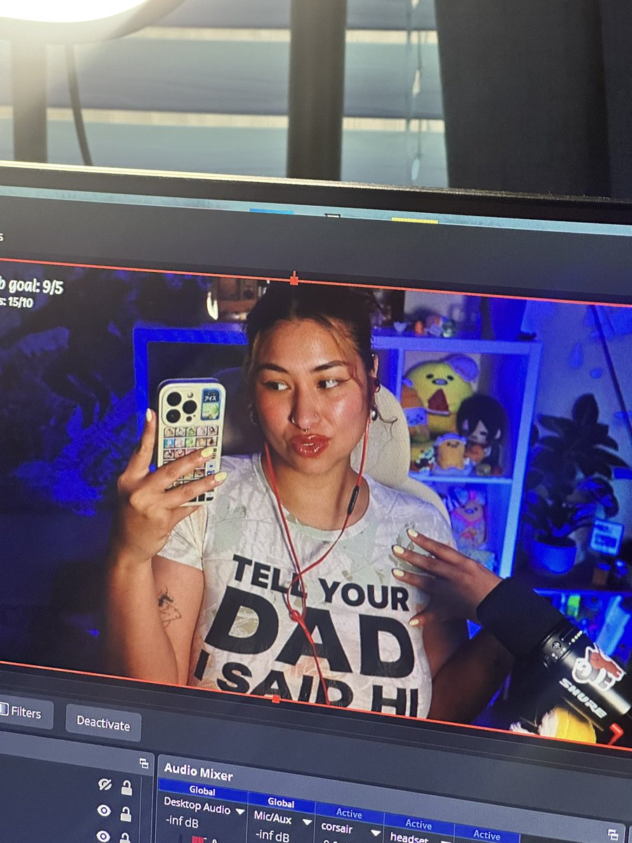 KillerAlmonds's tweet photo. A hot new bombshell has entered Nut Nation Island! 

Playing tomodachi today! 

https://t.co/A3KYwtEWXk https://t.co/M9jkc0CbiO