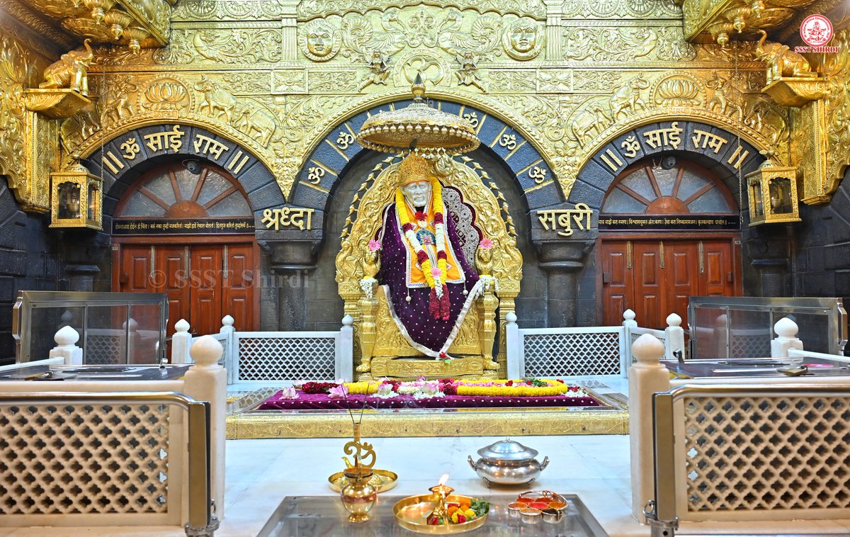 SSSTShirdi's tweet photo. *!! ॐ साई राम !!*
*श्री साईबाबा संस्थान विश्वस्त व्यवस्था,शिर्डी*
*!! ॐ Sai Ram !!*
*Shri Saibaba Sansthan Trust, Shirdi*
≈≈≈≈≈≈≈≈≈≈≈≈≈≈≈≈≈ 
*आरती :-शिर्डी माझे पंढरपुर*
*शुक्रवार २९ मे २०२६*  
*Aarti :-Shirdi Majhe Pandharpur*
*Friday 29 May 2026* https://t.co/PTguJHVFoG