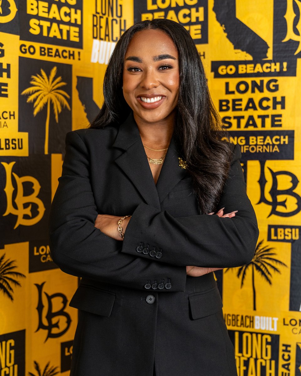 LBSUWBB's tweet photo. 𝐇𝐚𝐫𝐝 𝐥𝐚𝐮𝐧𝐜𝐡 🚀

Coach Moore is officially home at The Beach 

#GoBeach | #LongBeachBuilt https://t.co/RpVoQDWXx2