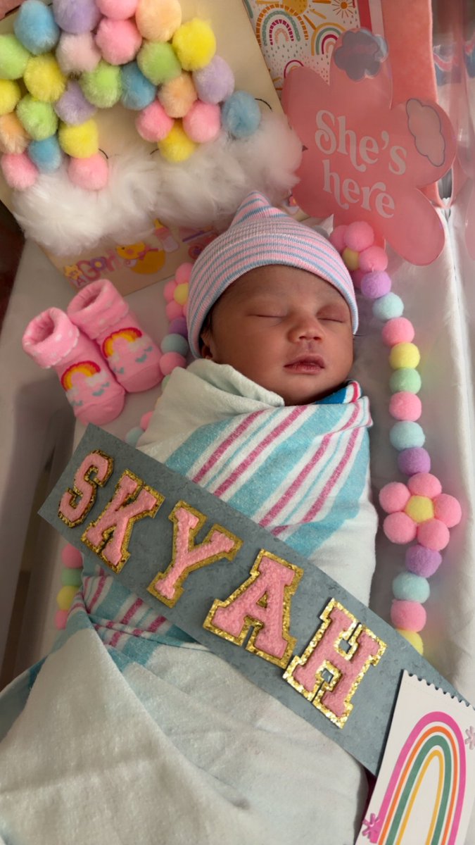 mush931's tweet photo. Another Blessing added to our family today! Granddaughter number 2! Papa going to be busy...lol!! ❤️ https://t.co/9utI0B95mp