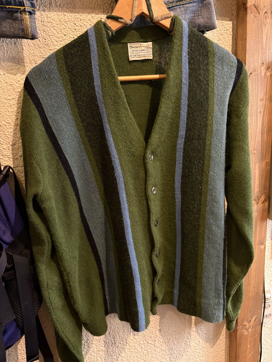SEARS 1960sビンテージです♪ ウールカーディガン ややキズ等あり🙏