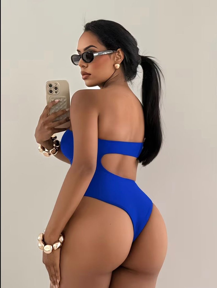 Swimndream's tweet photo. Blue one piece swimsuit available 

Size 12 

Price 30,000 Naira

Send a DM to order. https://t.co/IZ9qDvi6vB