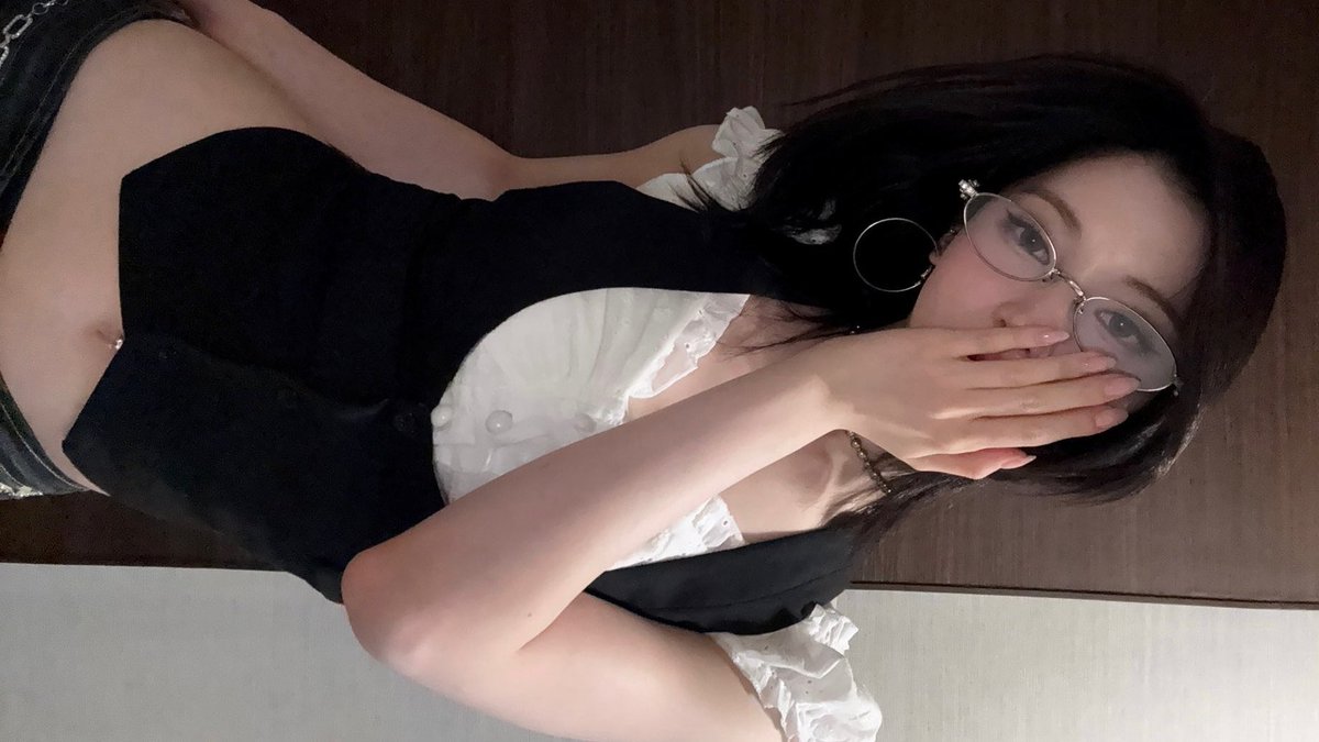asahours's tweet photo. ₊⊹𓂃۶ৎ
#ASA #アサ #아사 #榎並杏紗 https://t.co/fej2nwCVUA