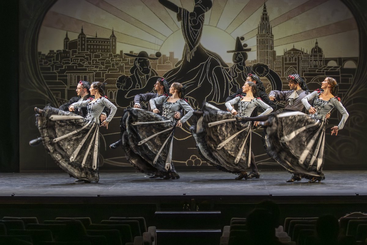 CabildoTenerife's tweet photo. 💃🏻 #CULTURA 𝗘𝘀𝘁𝗿𝗲𝗻𝗼 𝗻𝗮𝗰𝗶𝗼𝗻𝗮𝗹 𝗱𝗲𝗹 𝗯𝗮𝗹𝗹𝗲𝘁 𝗟𝗮 𝗔𝗿𝗴𝗲𝗻𝘁𝗶𝗻𝗮 𝗰𝗼𝗻 𝗹𝗮 𝗦𝗶𝗻𝗳𝗼́𝗻𝗶𝗰𝗮 𝗱𝗲 𝗧𝗲𝗻𝗲𝗿𝗶𝗳𝗲.

🎶 ‘𝗝𝘂𝗲𝗿𝗴𝗮, 𝗧𝗿𝗶𝗮𝗻𝗮 𝘆 𝘀𝘂𝗶𝘁𝗲 𝗱𝗲 𝗱𝗮𝗻𝘇𝗮𝘀’
📍 @Auditoriotfe 
🗓️ Jueves 4 y sábado 6, 19:30 horas

🎻 Con música en directo de la @SinfonicaTF.

🎟️ ¿Todavía no tienes tu entrada?

ℹ️ https://t.co/q3xyiq0Zc1