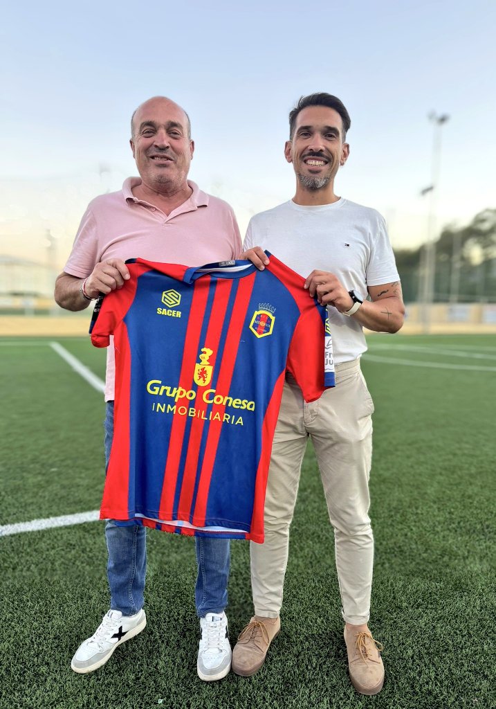 SFCMinerva2's tweet photo. 🚨 OFICIAL | 
Raúl Guillén, nuevo entrenador de la SFC Minerva 
La SFC Minerva apuesta por ilusión, trabajo y ambición para liderar el nuevo proyecto deportivo.
📍 Cartagenero
🔥 Pasado reciente en FC Cartagena y UCAM Murcia
Bienvenido a tu nueva casa, míster.👏🏼 https://t.co/QbPfpy73Kv