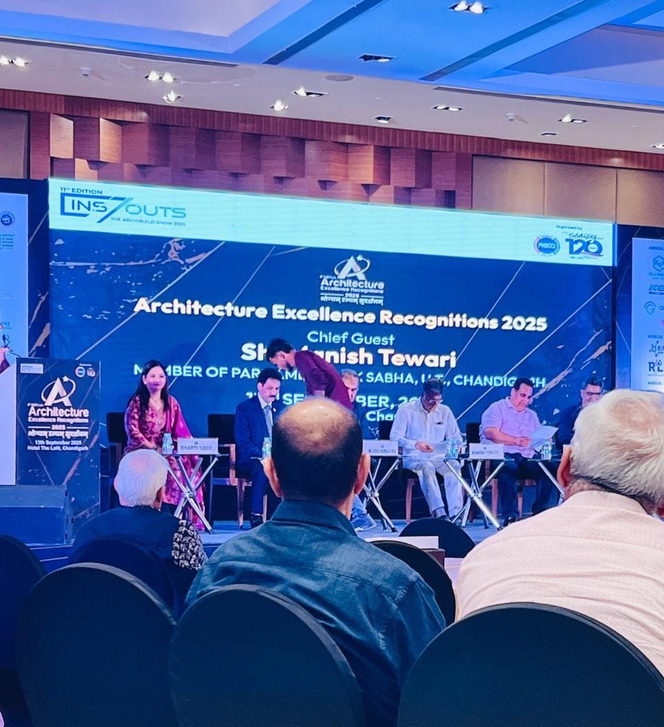 achalsir's tweet photo. #Throwback

PHDCCI AER 2025 Award under the Boundless Achievement as an Architect category.

Another feather to the cap of IPS Academy, received this honour on 13th September 2025 at Hotel The Lalit, Chandigarh.

#architect #academician #visionaryleader #sanskarsesucesstak https://t.co/MIJPPJBZpf