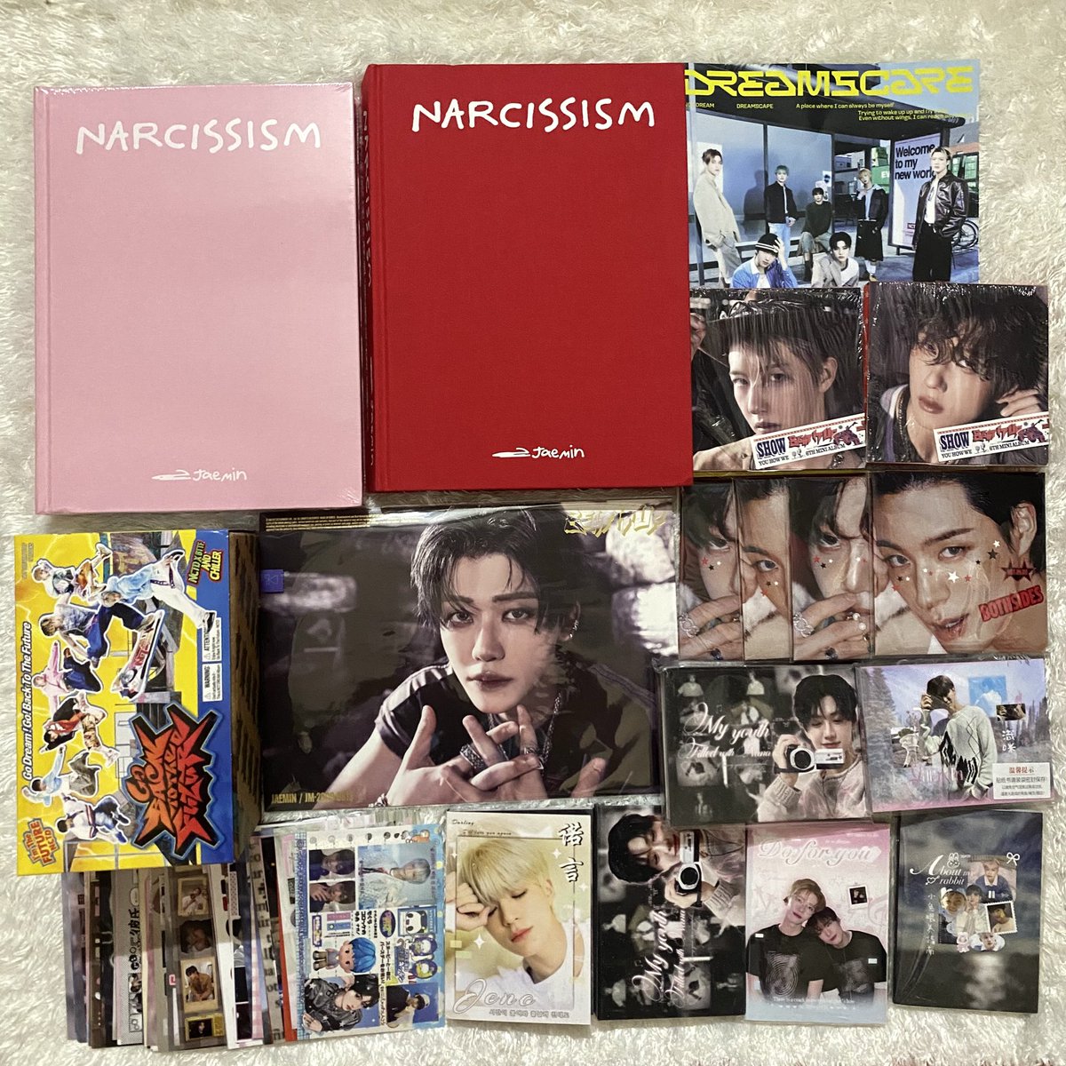 refect_x's tweet photo. มีใครสนใจมั้ยคะฝากรีกับเฟบให้หน่อยคับ 🙇🏻‍♀️
Naecissism ปกแดง ปกชมพู อัลบั้มเปล่าแจกฟรีคับ
สมุดสติกเกอร์มียกเล่มกับแยกใบรวม ๆ 350+ แผ่น
การ์ดมีแจกฟรีบางใบค่ะ ค่าส่งเหมา 40฿ 🫶🏻💘
#ตลาดนัดnct #ตลาดนัดnctdream #ตลาดนัดอซท https://t.co/Hi1zcBHUIe