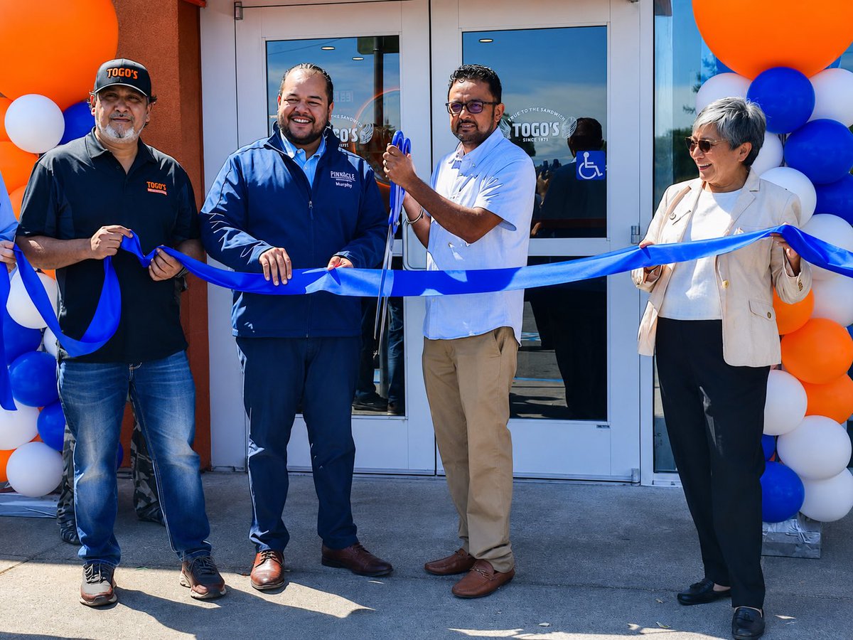 murphyforccc's tweet photo. Welcome to Pinole, @TogosSandwiches! 

We celebrated the grand opening and ribbon cutting of this exciting new business in our community. Small businesses are the backbone of our local economy, and we’re proud to welcome TOGO’S back to our city. 🥪🧡✨ https://t.co/KnW0ktOVvt