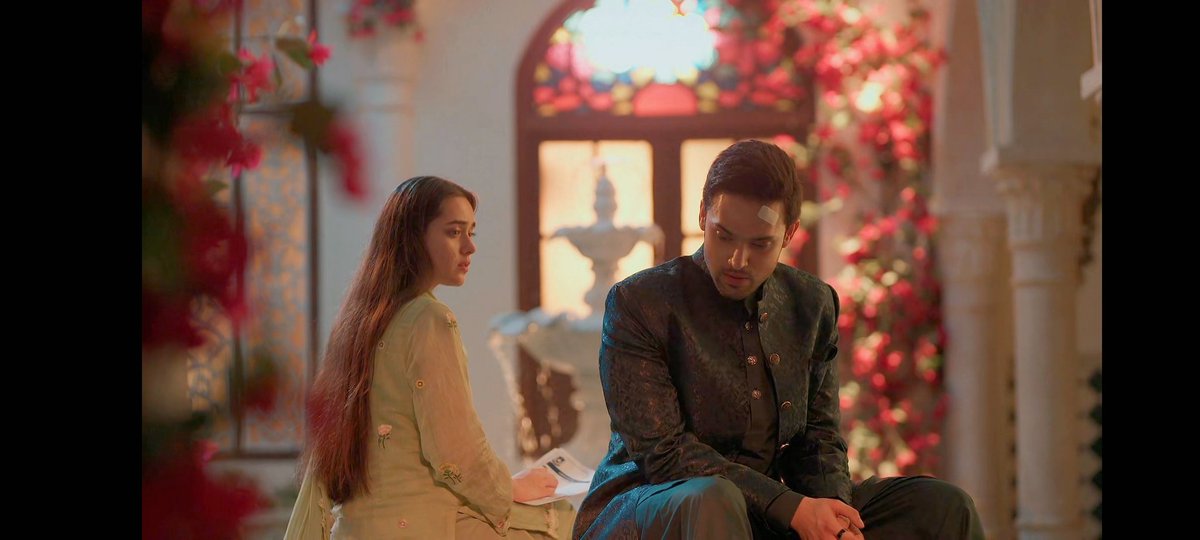 MayukhiGhosh's tweet photo. Parth and rishita as mahid and seher are so dreamy...it's really pitiful we're going through all this 🥺

Btw they look so VEER-ZARA coded here !! 🥀  #SeherHoneKoHai https://t.co/q8lPTnEnMV