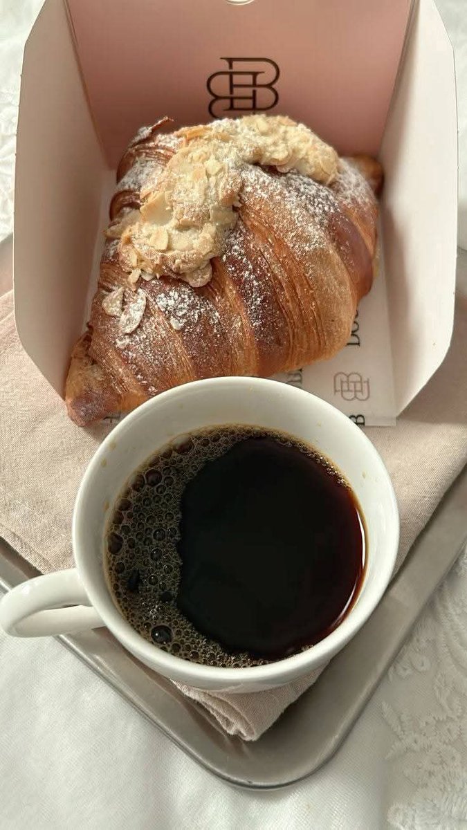 deli_murcia's tweet photo. #BuenosDías #FF_Special a tod@s. Café?? https://t.co/tiIt0nGG44