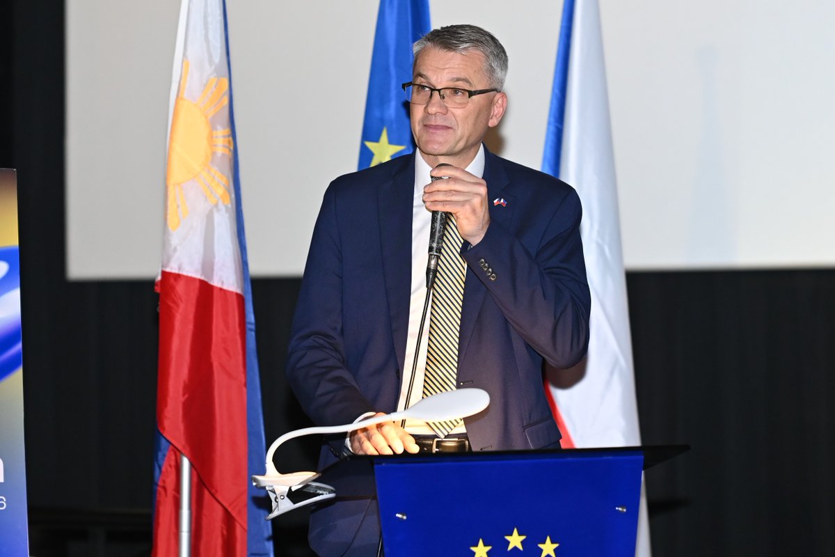 CzechinManila's tweet photo. The Waves🎬 officially opened #CineEuropa2026!
Thank you to everyone who joined us for an unforgettable opening night. ✨
#CZinPH #CineEuropa2026 https://t.co/TE9FLoBYs4