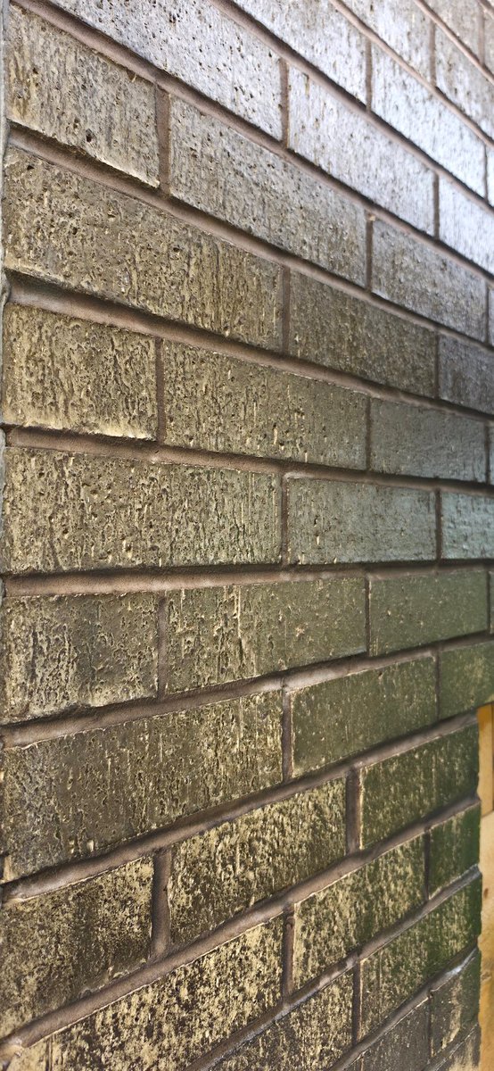 CPRestoration83's tweet photo. Before and after photos of smoke damage restoration to brickwork in the Doncaster area
The smoke soot we removed without damage to the brick face or mortar
For a free quotation or information on our services please get in touch or visit our website
https://t.co/sSqL6eSg3P https://t.co/oRBlupHdYt